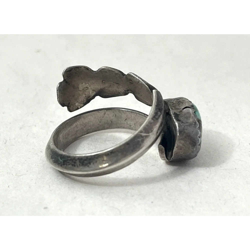 Vintage Sterling Silver Turquoise Ring Leaf Design Rustic Size 6